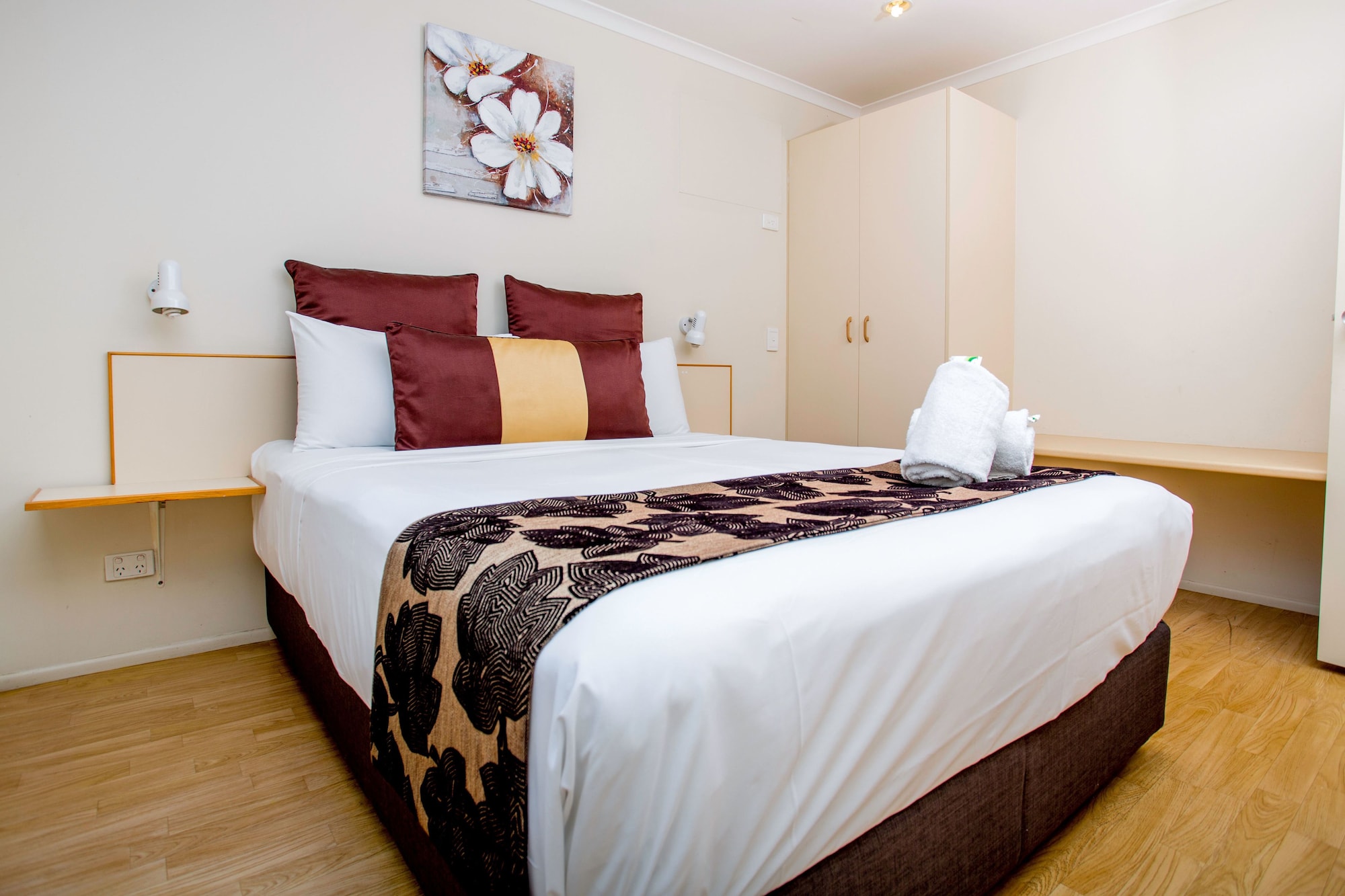 كابينة عائلية بسريرين منفصلين بغرفتي نوم، Tasman Holiday Parks Hervey Bay 2/3