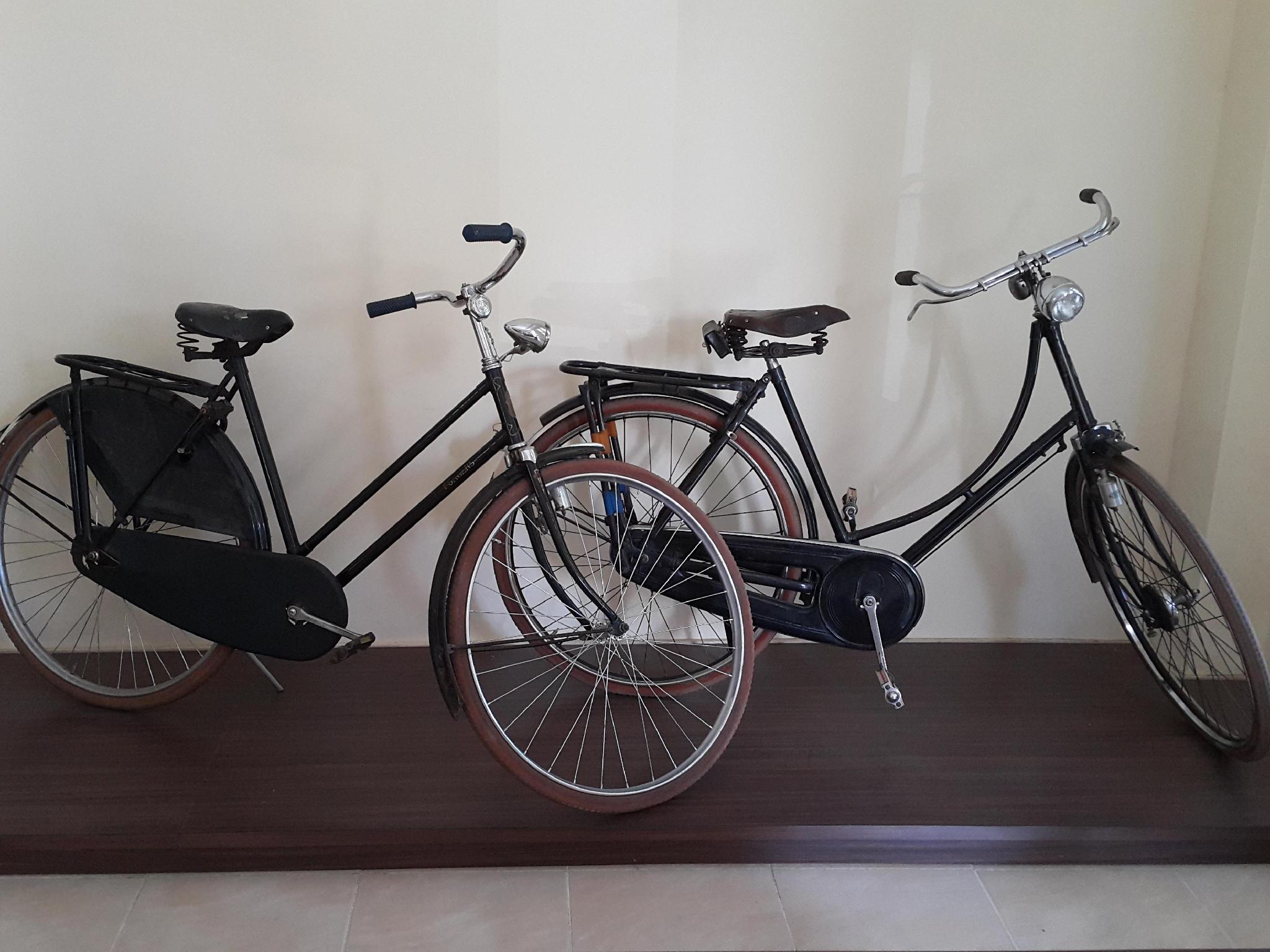 Ambulu Hotel 9/19