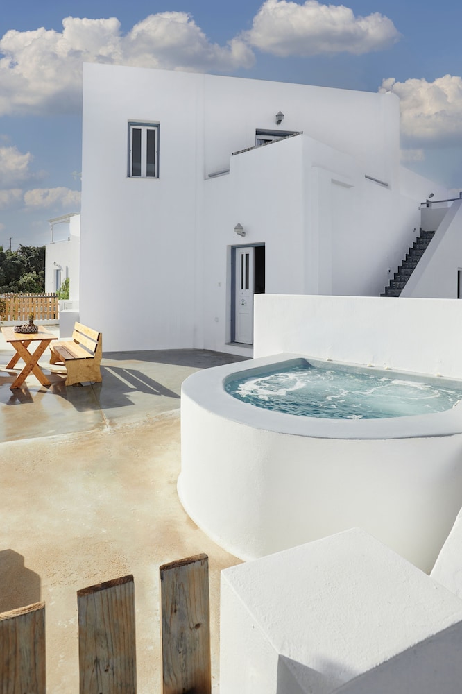 ATHIRI HOTEL 43/50