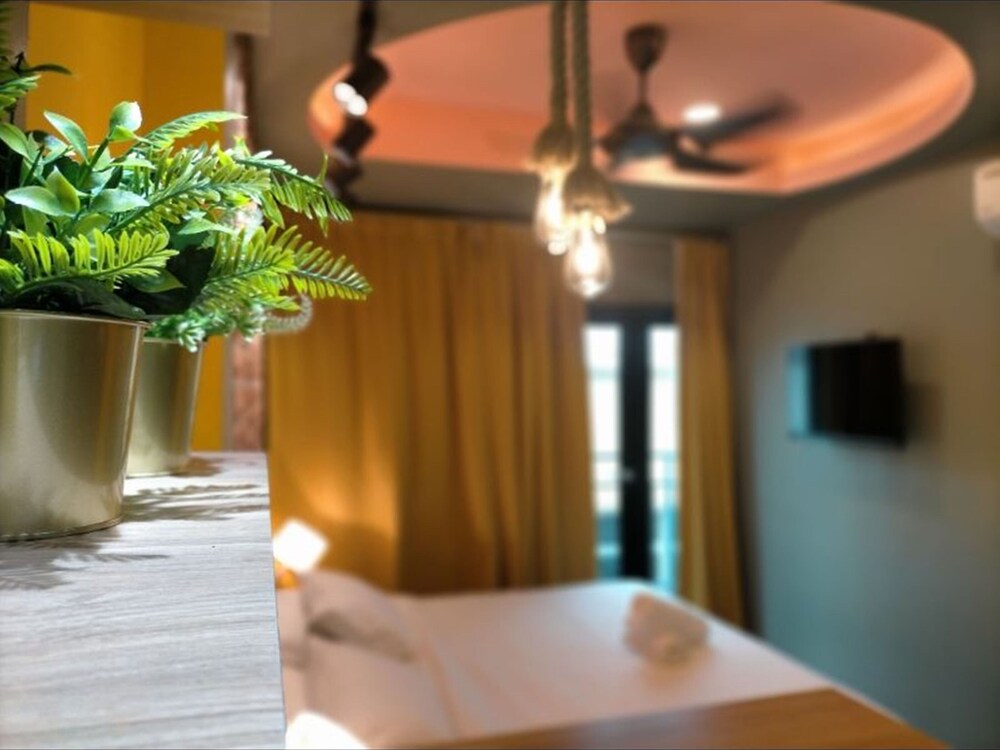 Smile Hotel Danau Kota 20/64