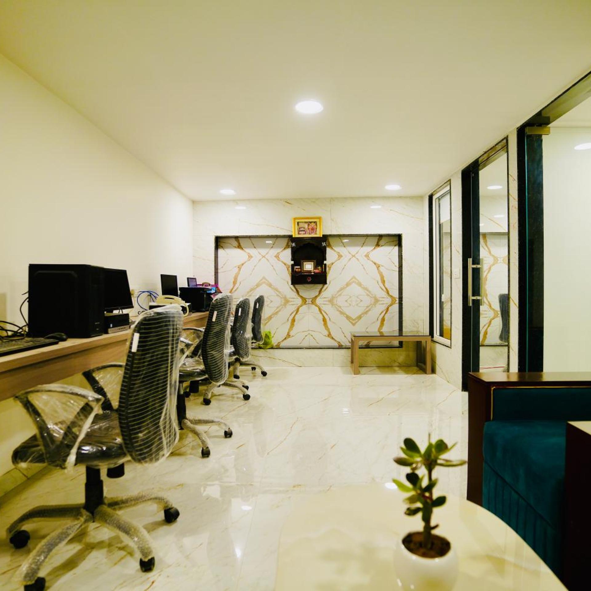 Mastiff Select Aparajita Khatu Shyam 56/60