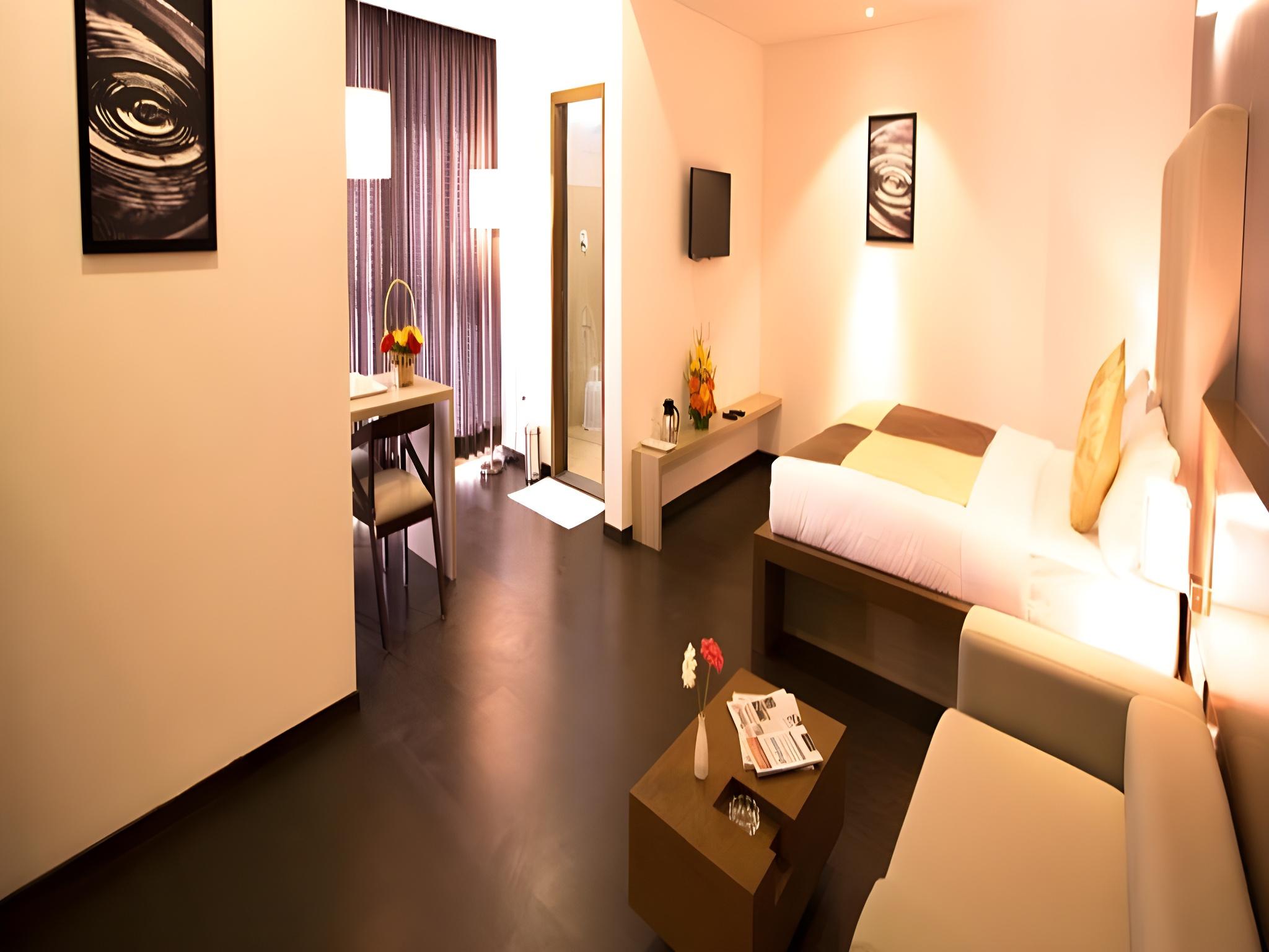 Vinaya Royal Inn 8/16