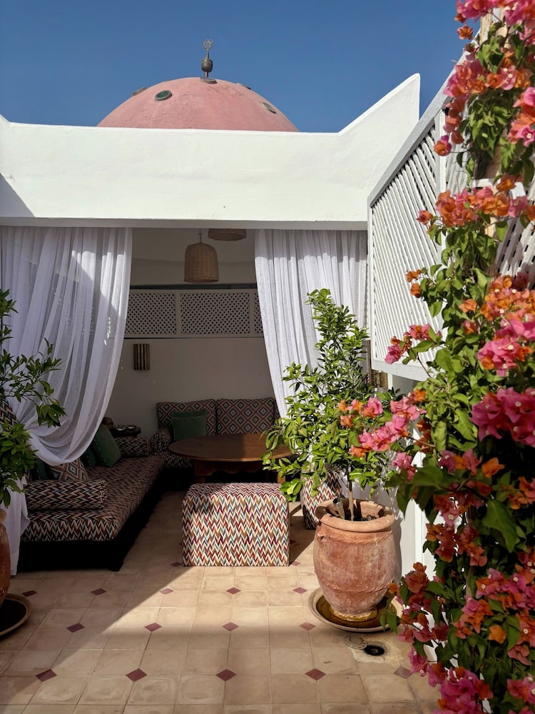 Riad La Cigale 3/50