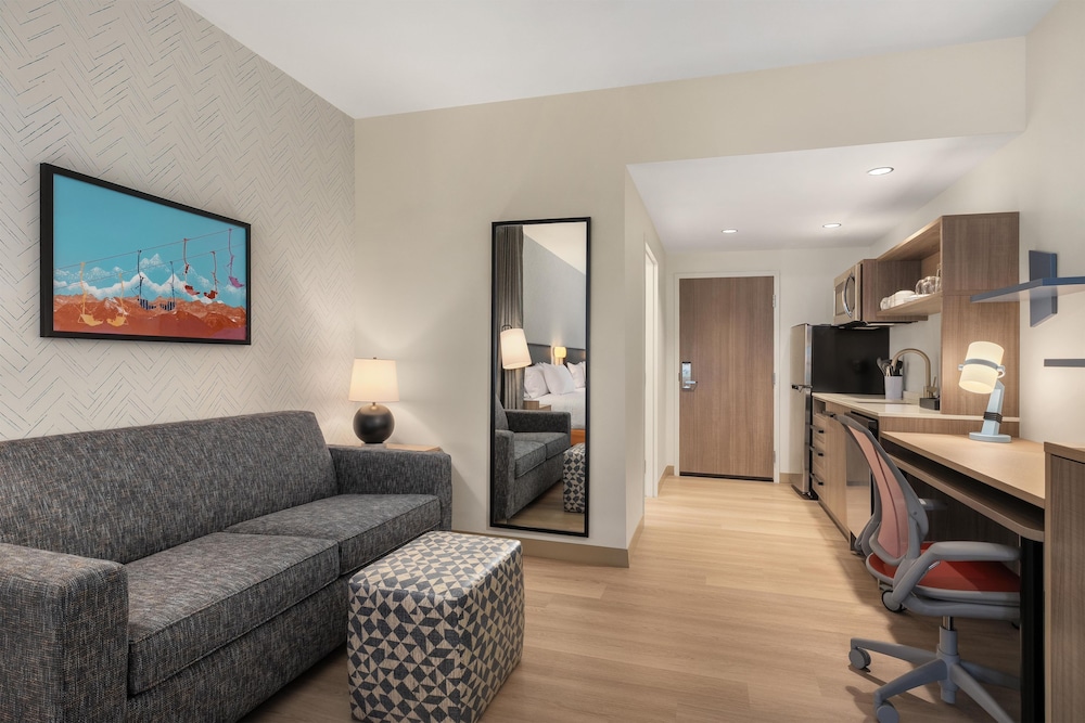 Home2 Suites by Hilton Hazleton 22/43