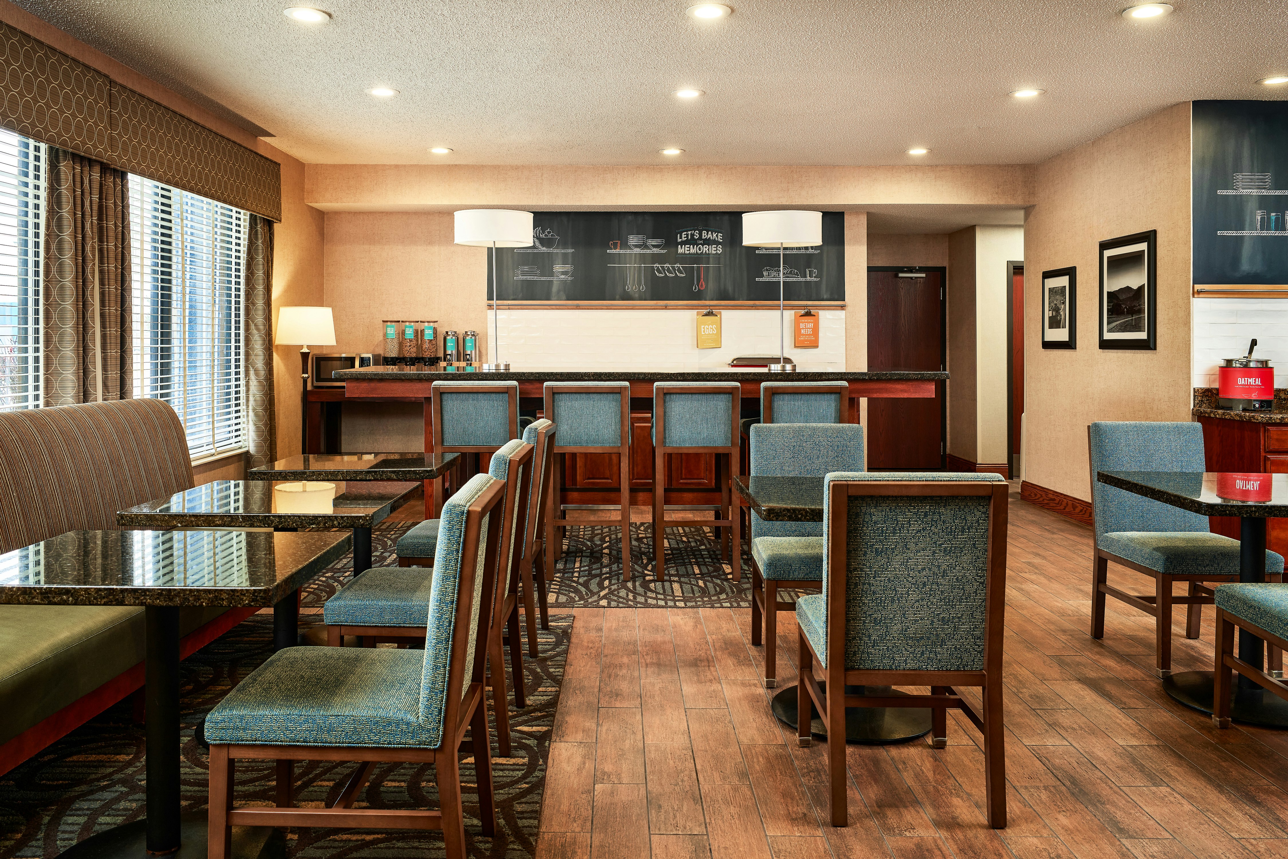 Hampton Inn Longmont 36/46