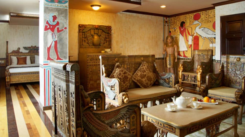 Amos Cozy Hotel 53/66
