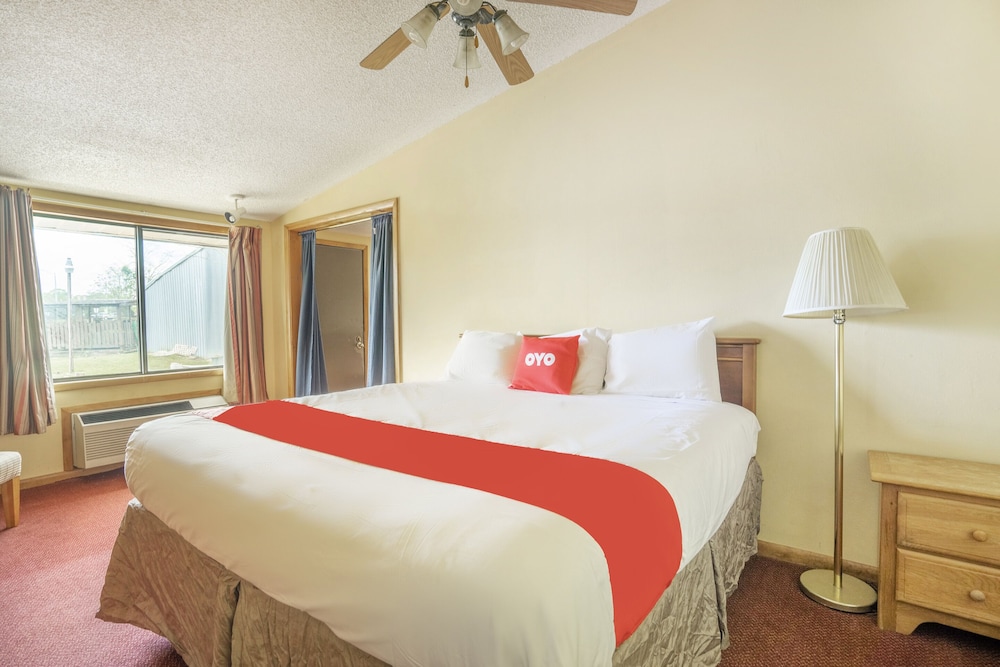 OYO Hotel Daleville AL Hwy 84 14/75