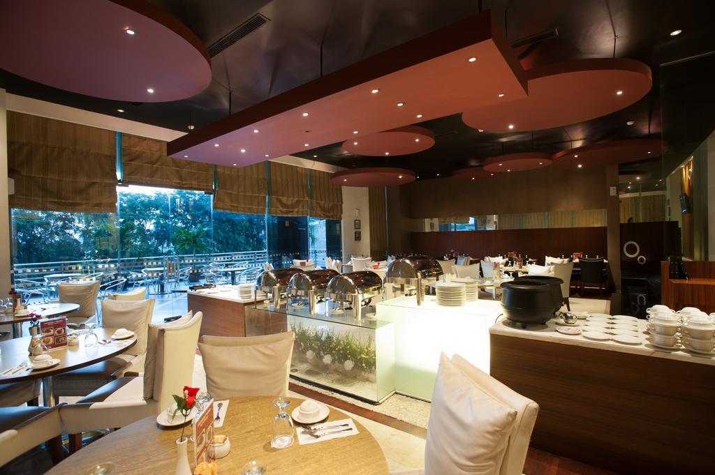 Grand Asia Hotel 18/21