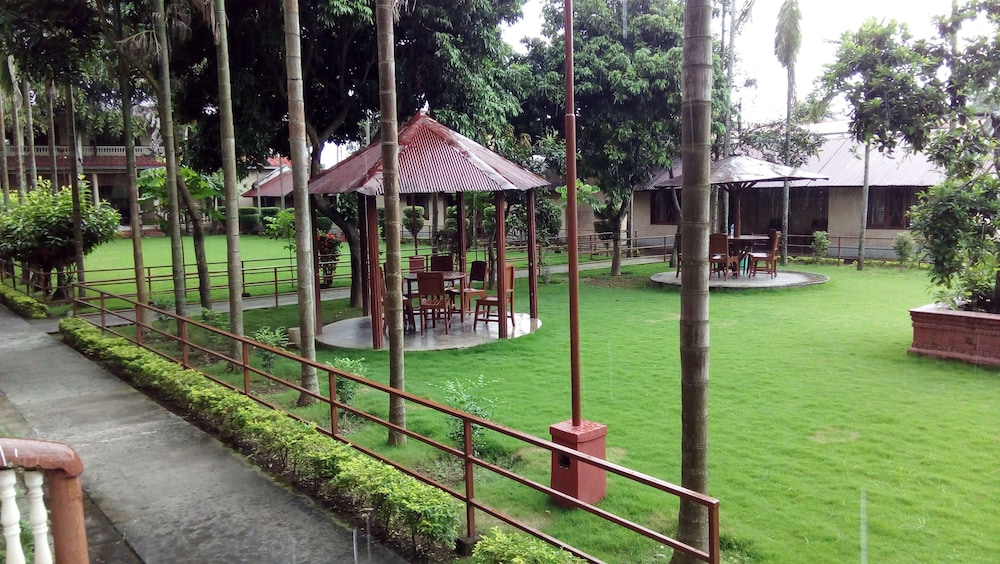 Hotel Wildlife Camp 37/42