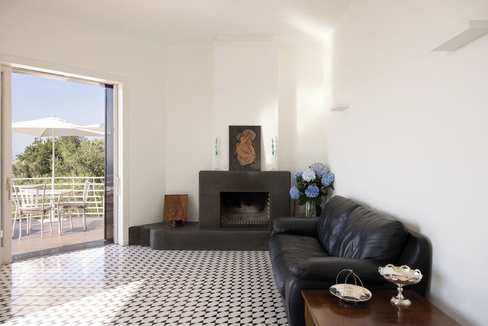 Villa Oriana Relais 46/62