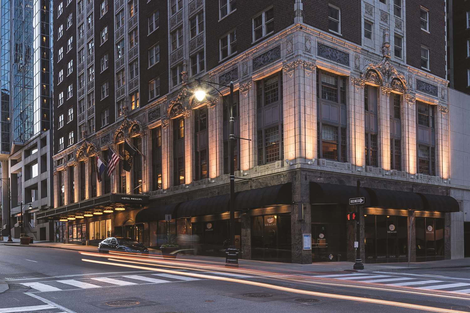 Hotel Phillips Kansas City Curio Collection by Hilton 5/50