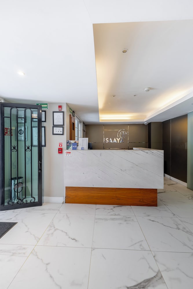 Isaaya Hotel Boutique By Wtc 6/50