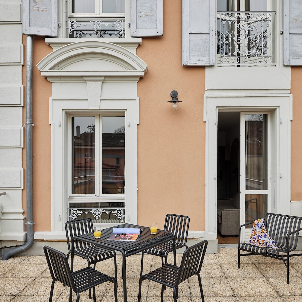 Hotel Du Boulevard 23/26