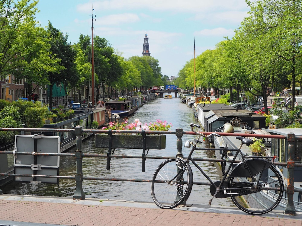 Grand Canal Boutique Hotel 49/58