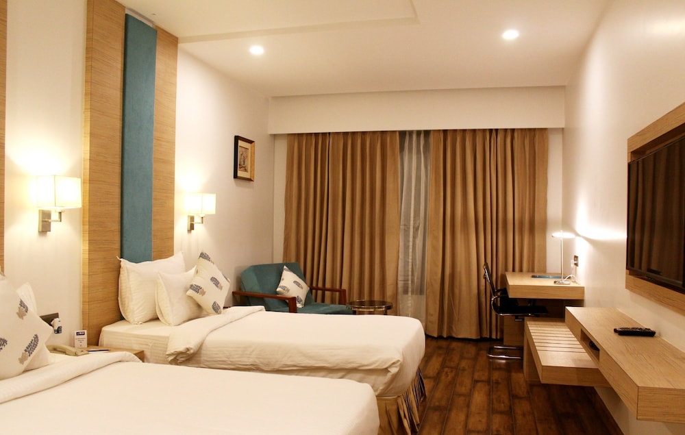 Blu Feather Hotel & Spa 36/69