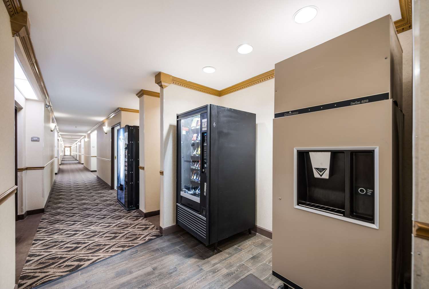 Quality Inn Jacksonville near Little Rock Air Force Base 17/32