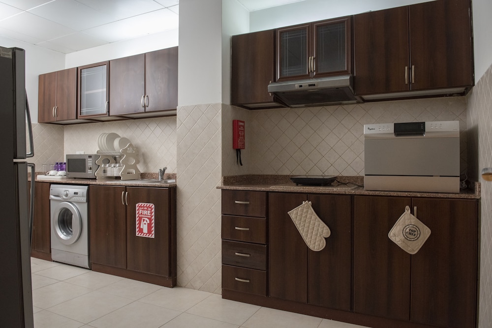Corp Executive Hotel Doha Suites 10/50