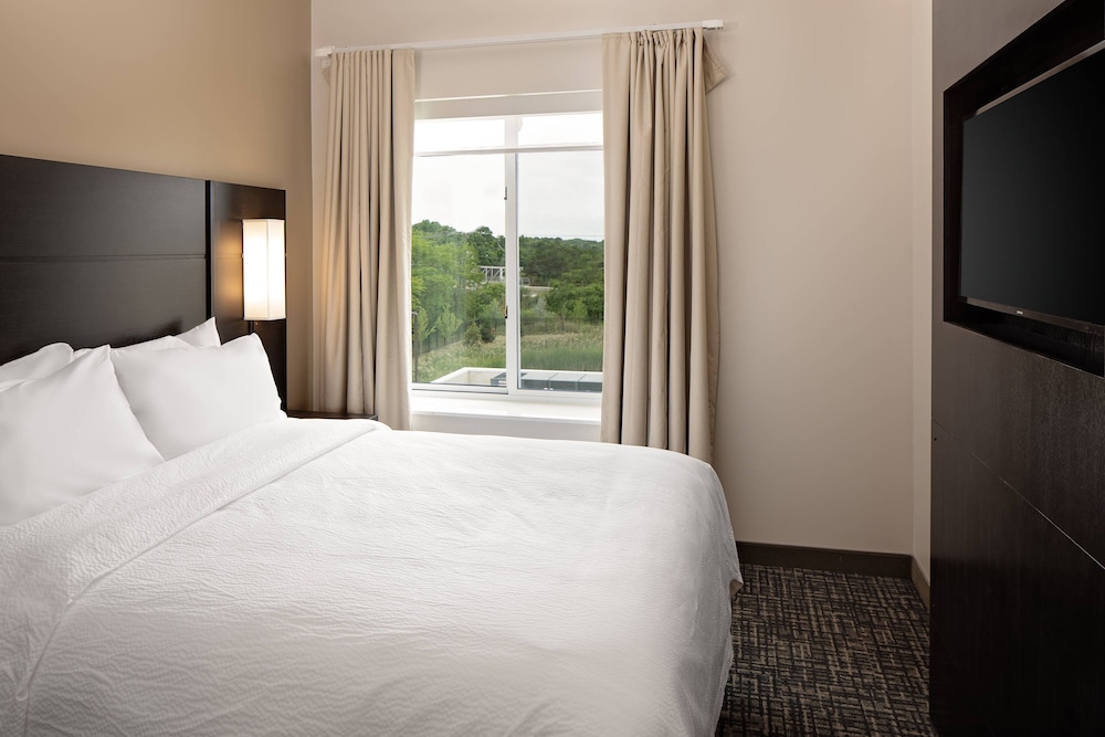 Residence Inn by Marriott Detroit Farmington Hills 12/45