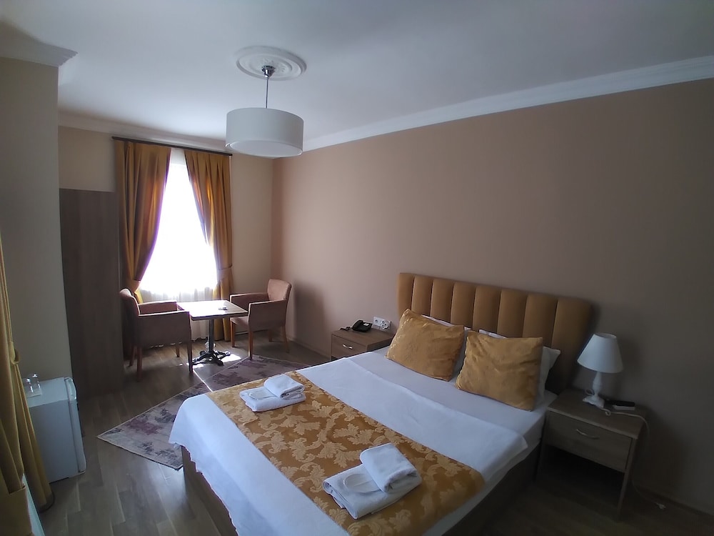 New Beylerbeyi Hotel 16/23