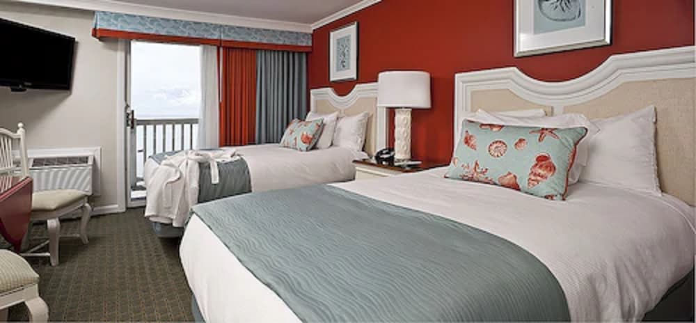 Room, 2 Double Beds, Water Front