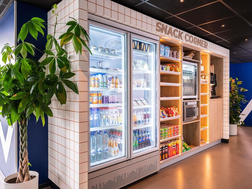 Ibis Budget Amsterdam Airport 15/60