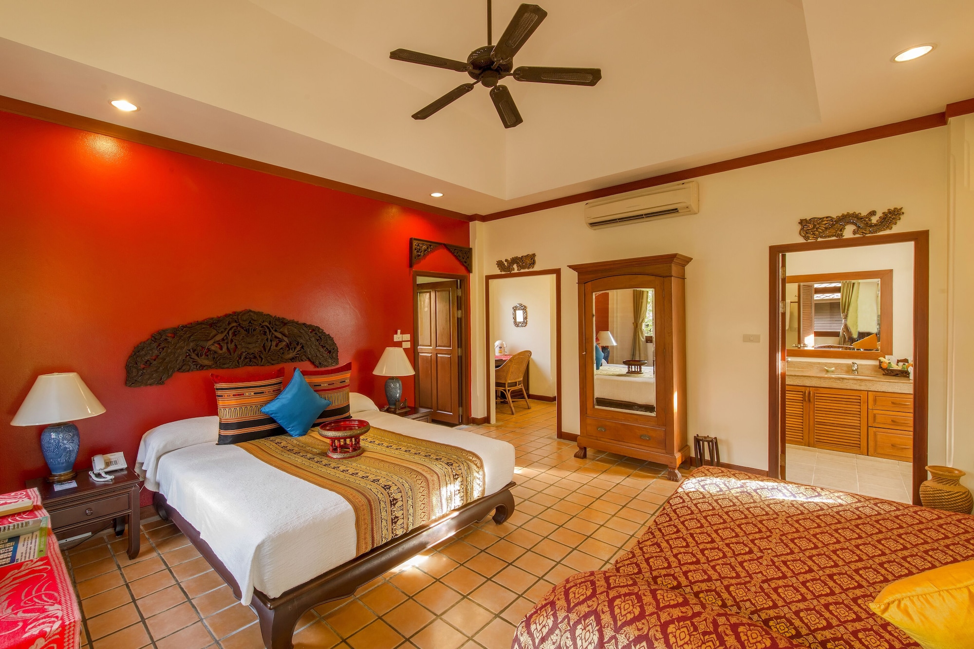 Gold, Upstairs, Forest, King Bed, Forest View, Sofa