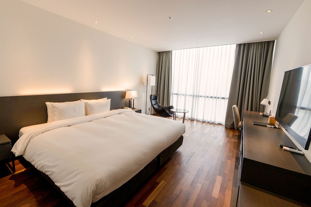 Sky View Hotel 21/56