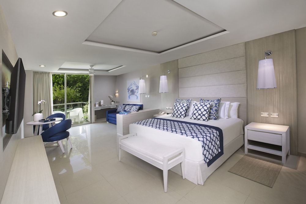 JUNIOR SUITE, DELUXE