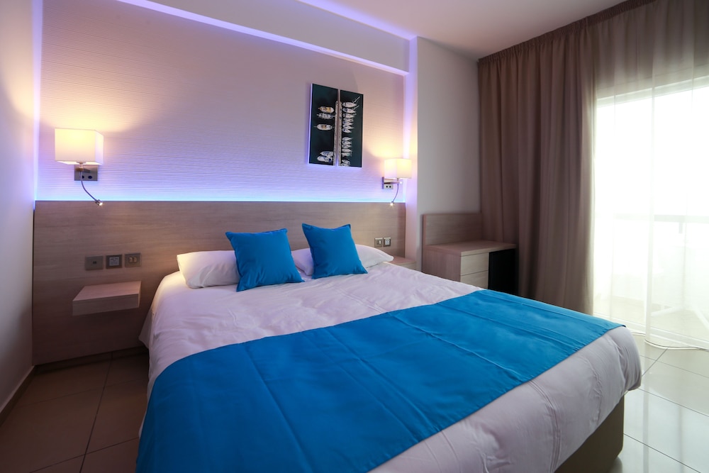 Les Palmiers Beach Hotel 15/69