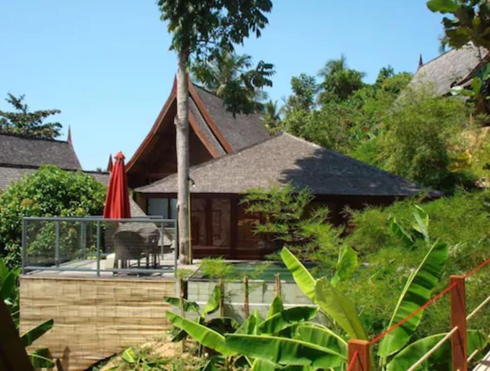 Kupu Kupu Phangan Beach Villas and Spa 46/50