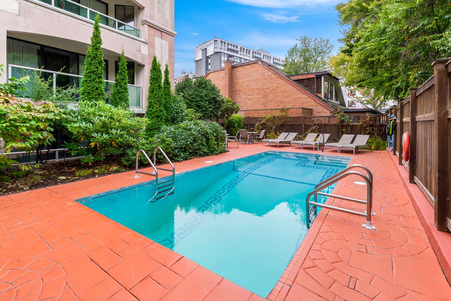 Best Western PLUS Inner Harbour Hotel 22/47