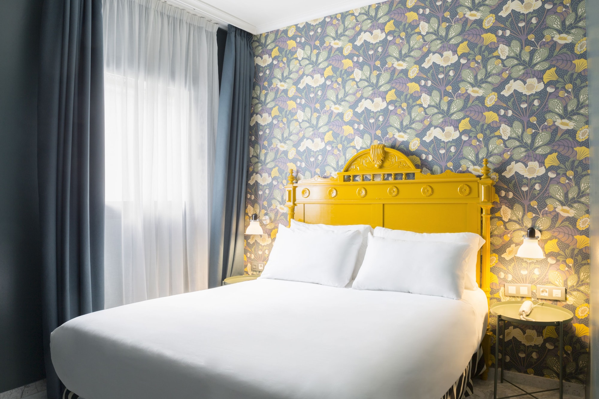 BASIC, DOUBLE BED