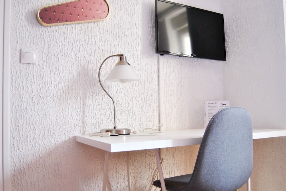 HOTEL LE THUROT 48/50