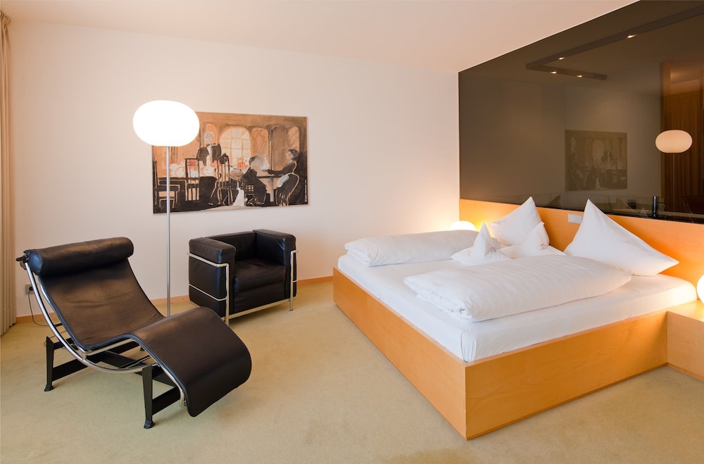Hotel Marlena 24/60