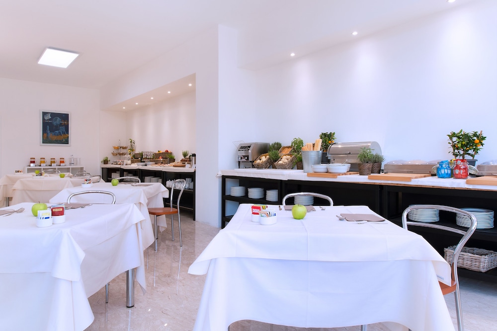 CDH Hotel Modena 47/55