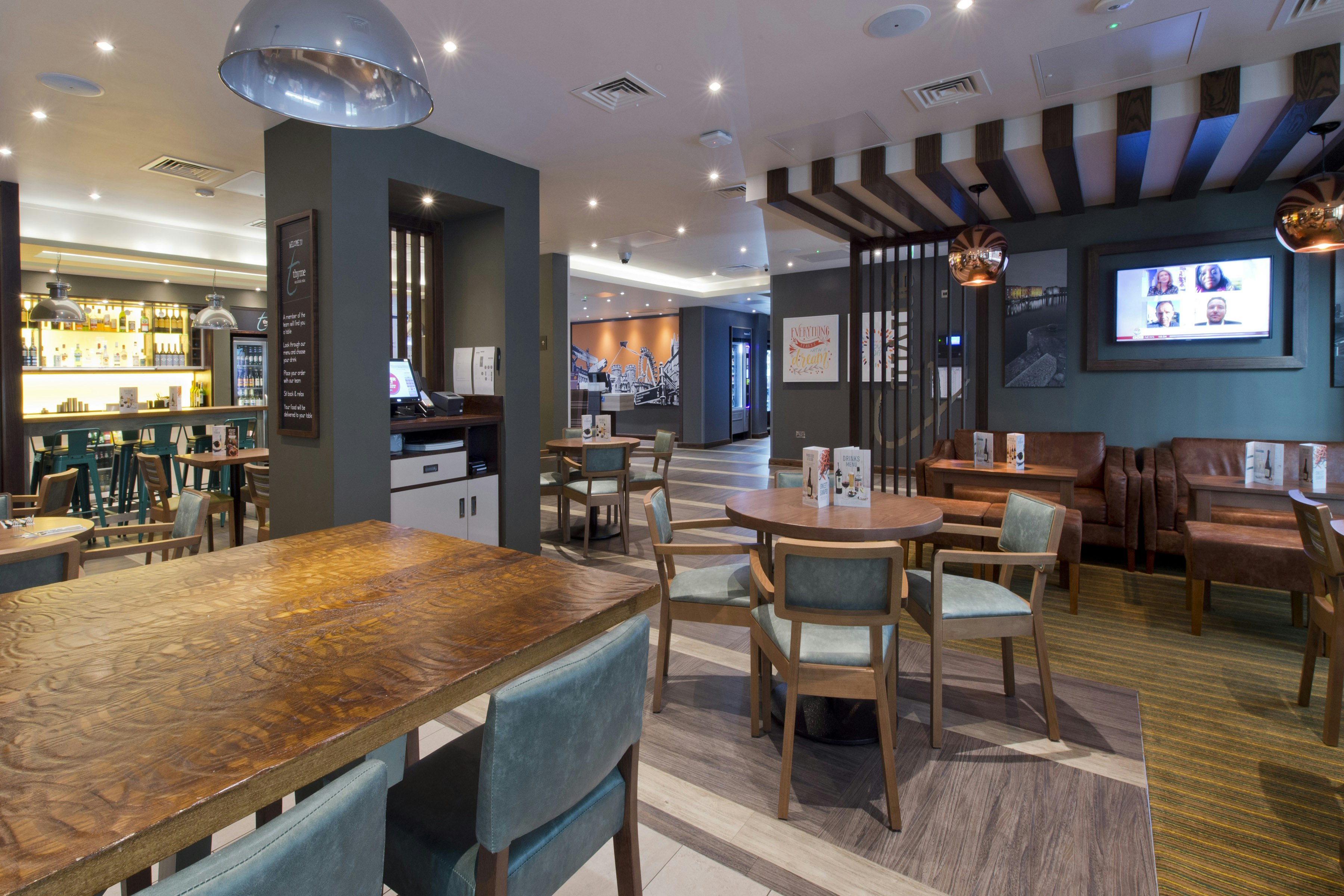Premier Inn Liverpool City Centre (Lime Street) Hotel 28/37