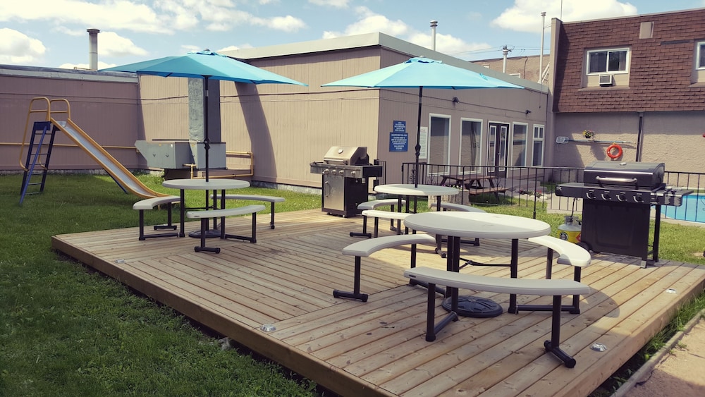 Travelodge By Wyndham Kenora 27/34