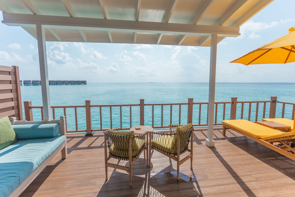 Dhigufaru Island Resort 44/62
