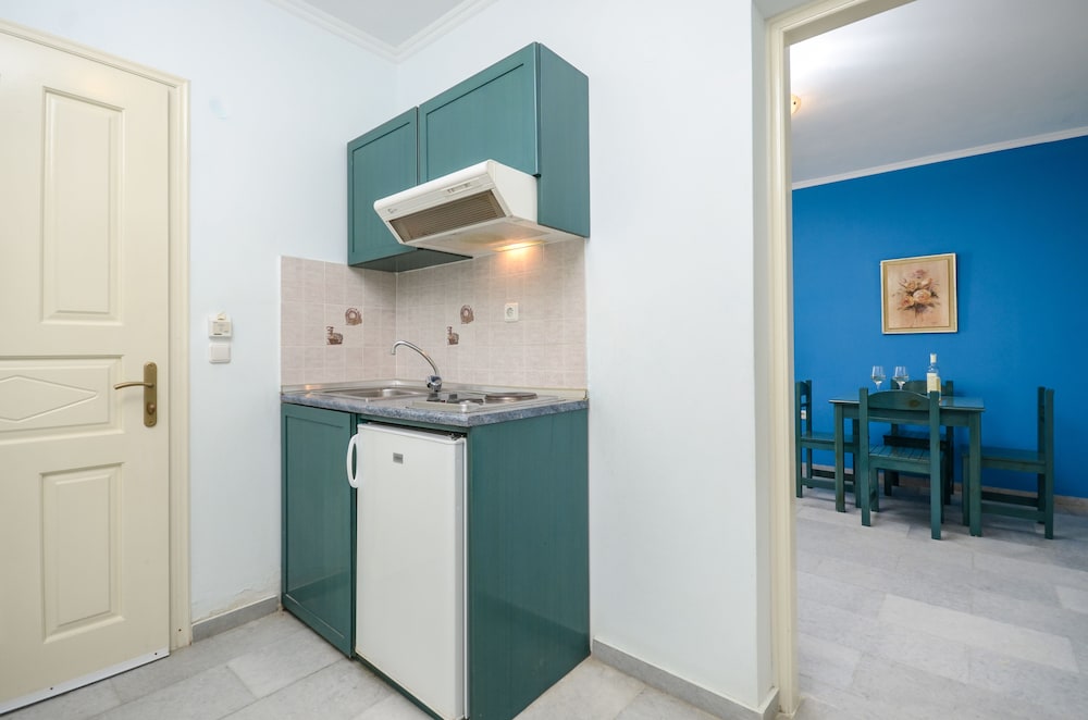 Agnanti Hotel 5/69