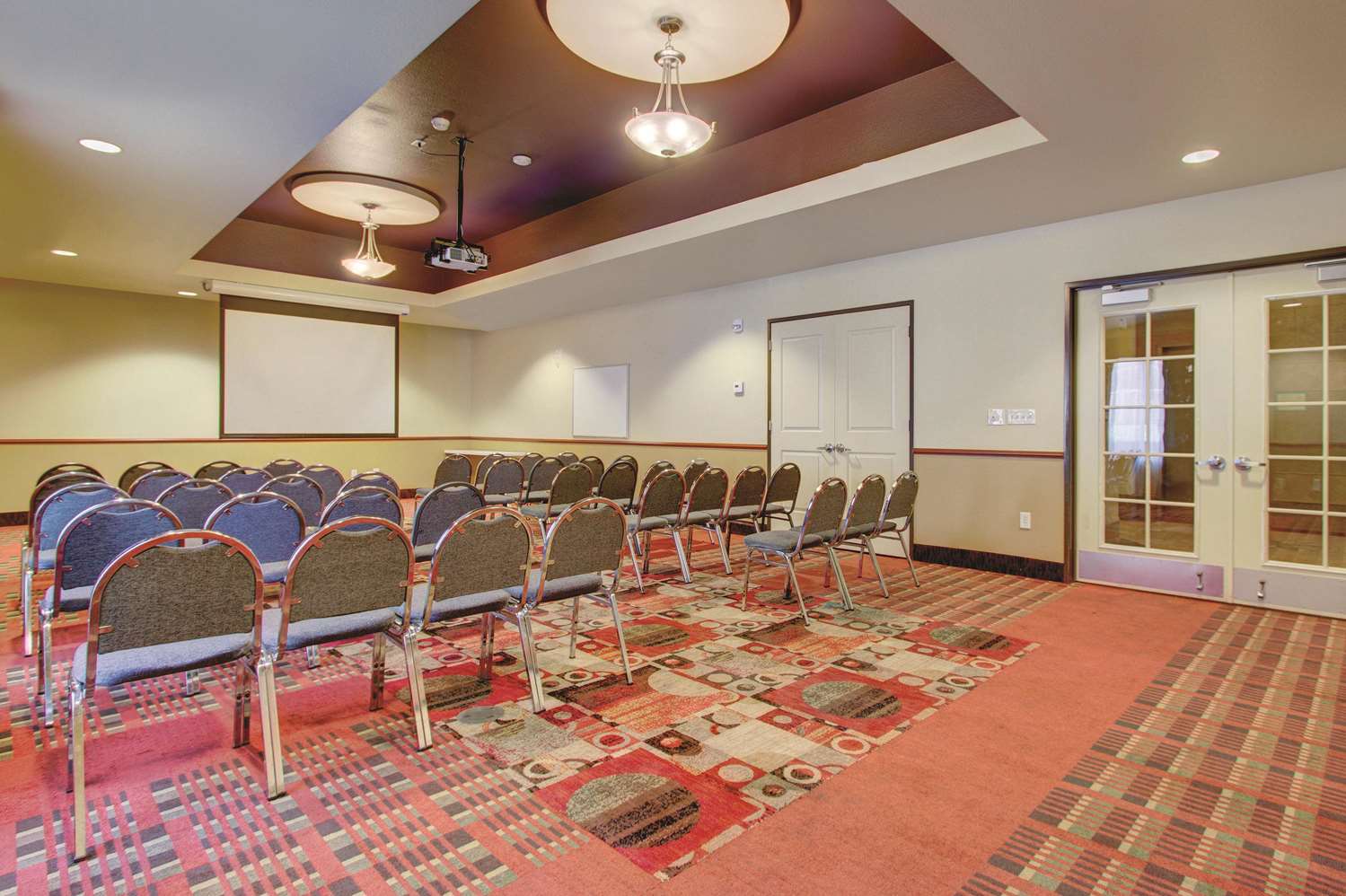 La Quinta Inn & Suites by Wyndham Denver Gateway Park 25/33