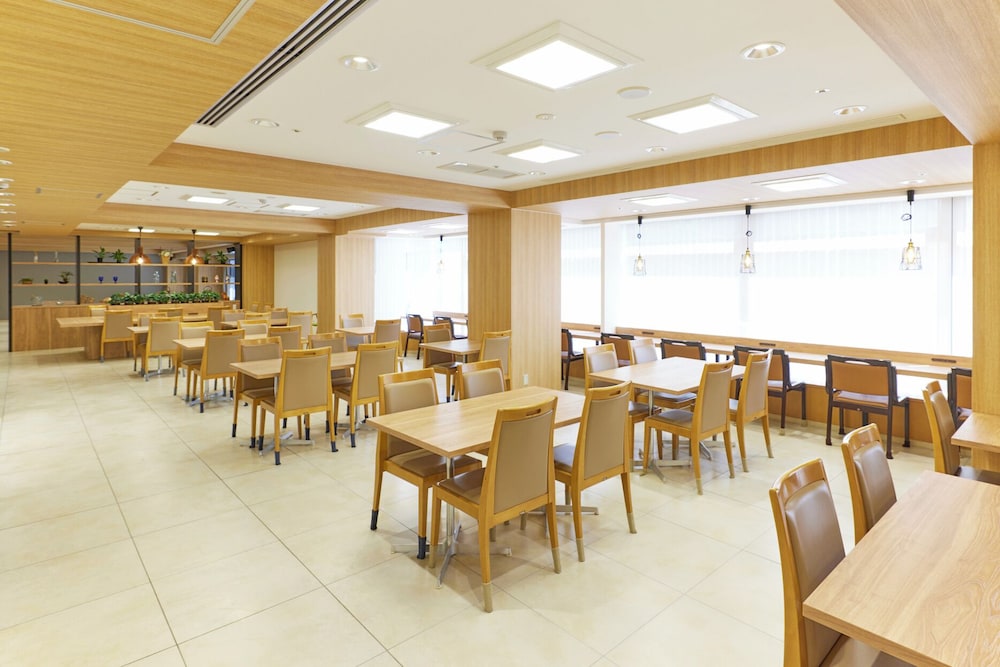 Hotel Consort Shin-Osaka 34/50