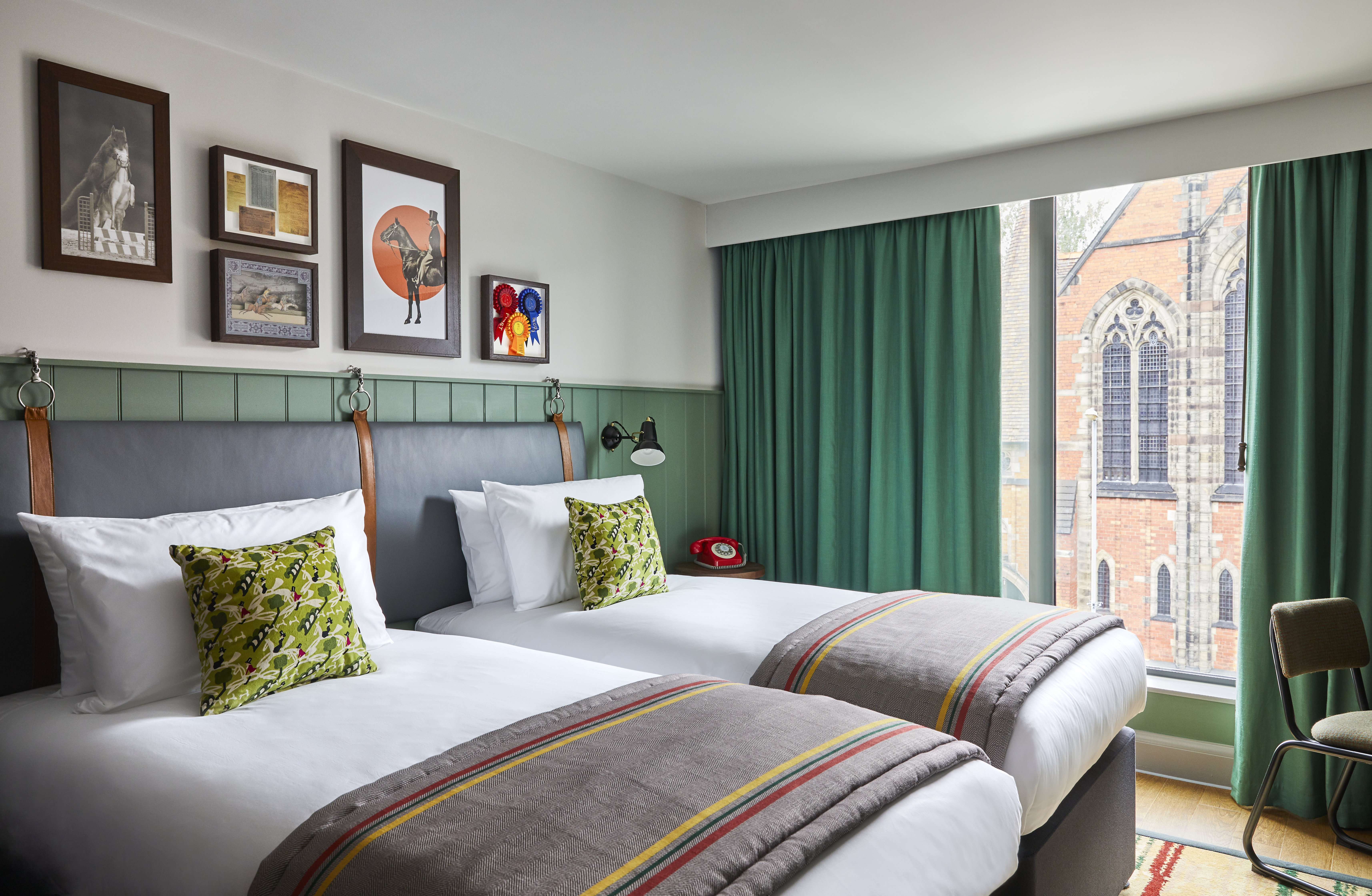 STANDARD, TWIN BEDS