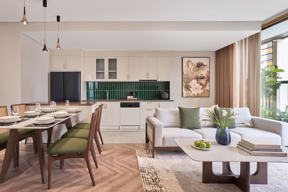 Epic Tower Swiss-Belresidences 47/71