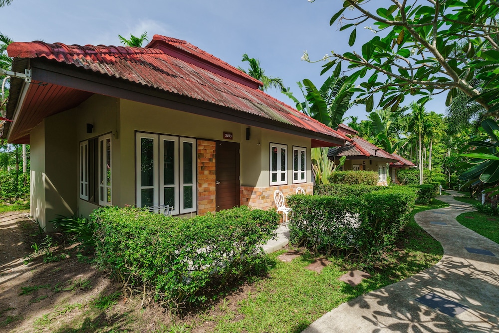 Palm Village 14/67