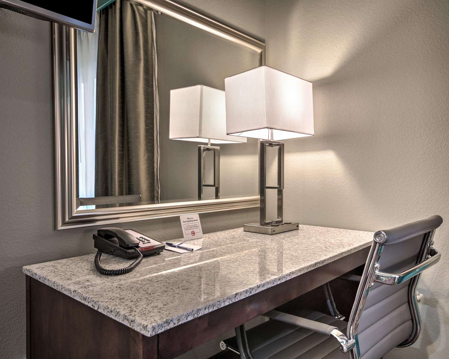 Efficiency, Suite, 2 Queen Beds