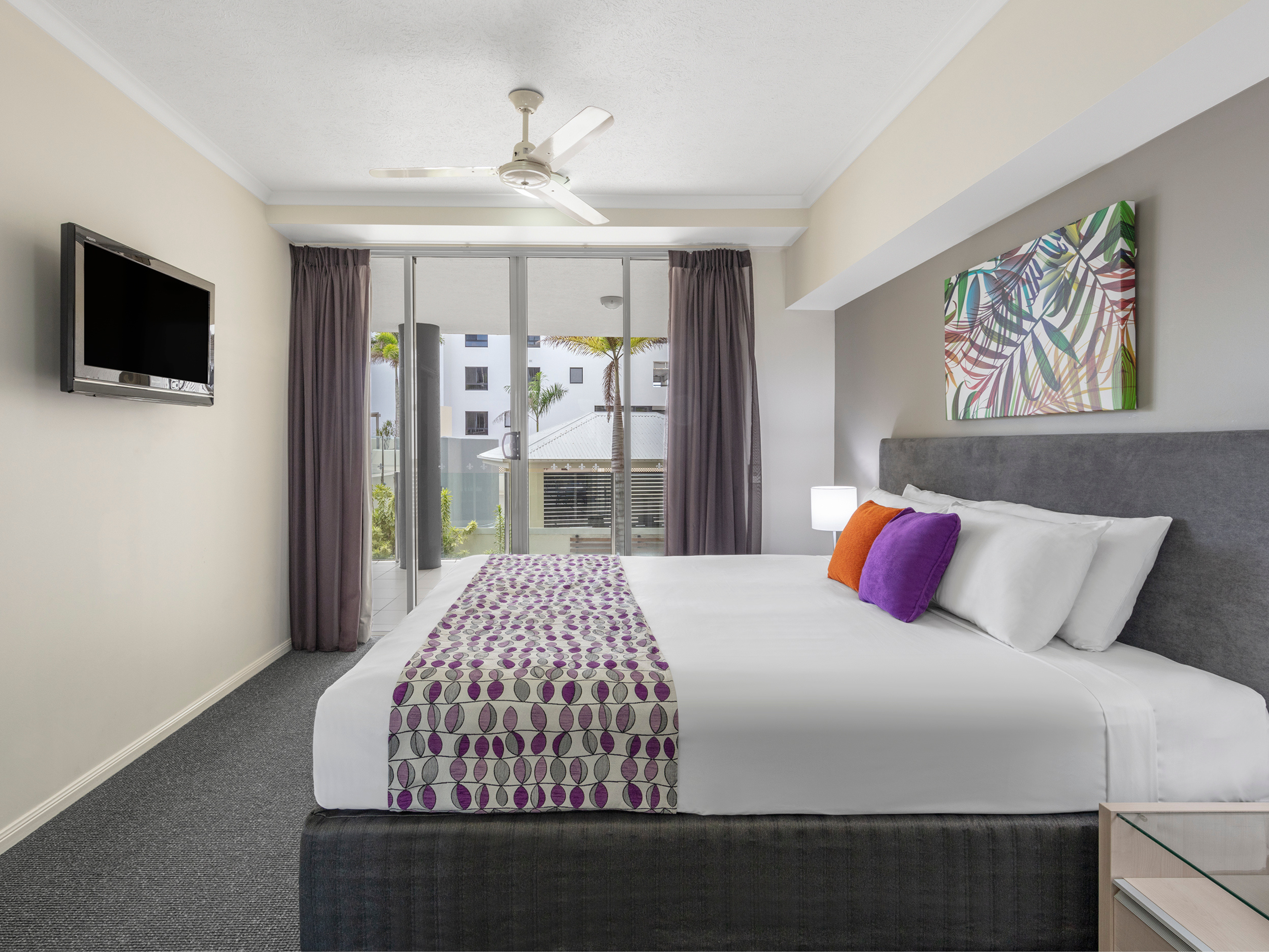 PARK REGIS CITY QUAYS 14/53