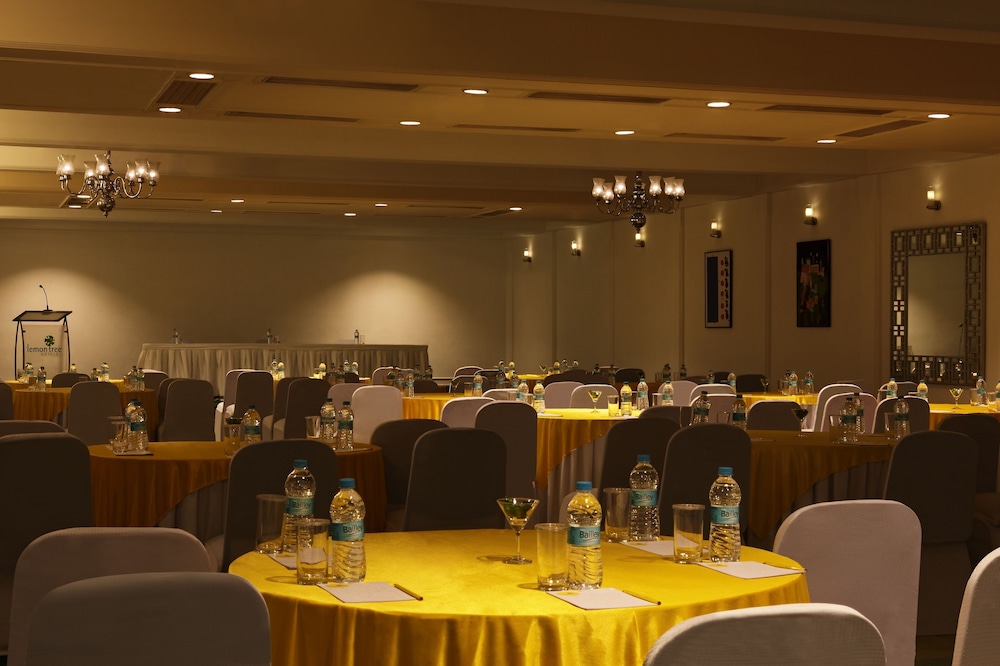 Lemon Tree Hotel Ahmedabad 61/67
