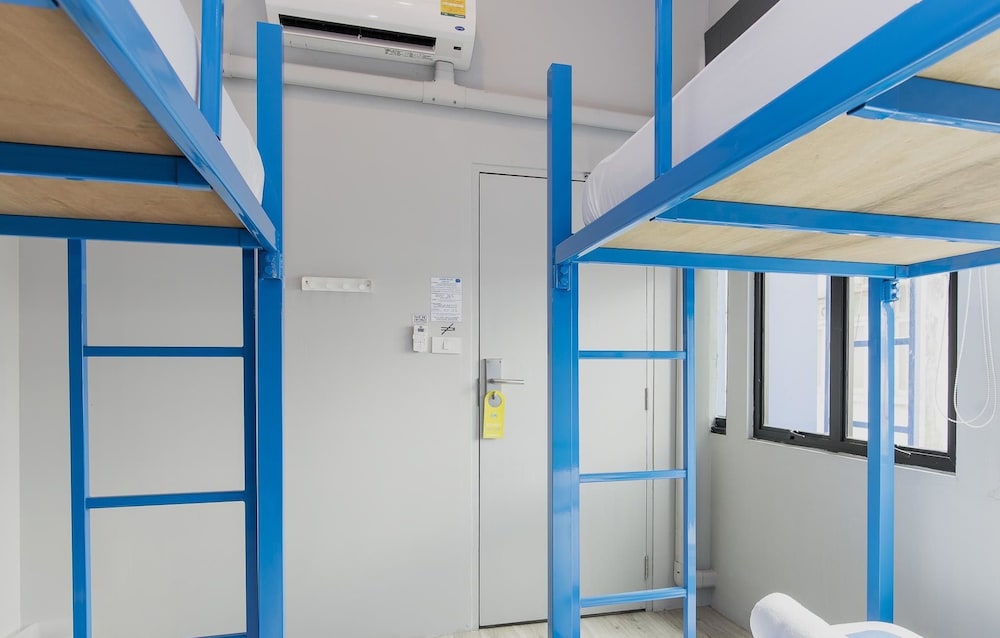 Loftel Station Hostel 16/69