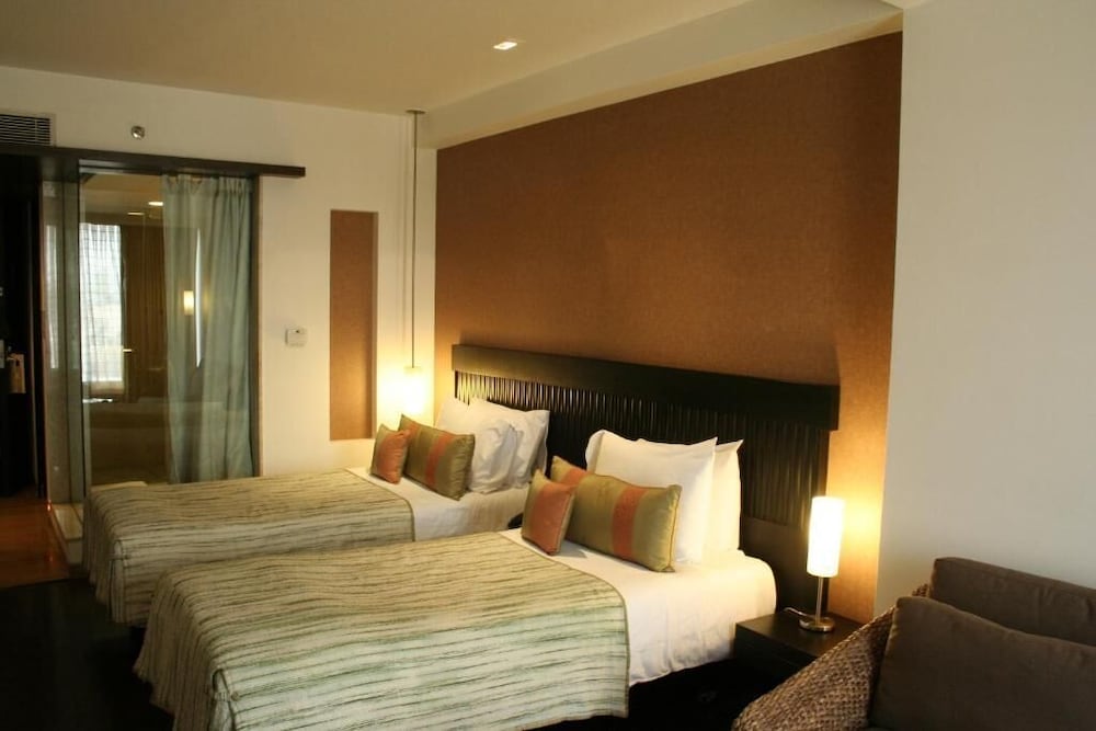 MOSAIC HOTELS - NOIDA 18/66