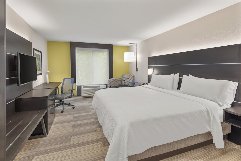 Holiday Inn Express Hotel Suites Hardeeville Hilton Head 27/68